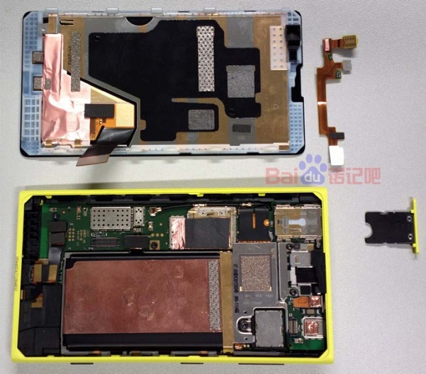 Nokia Lumia 1020 Teardown interno