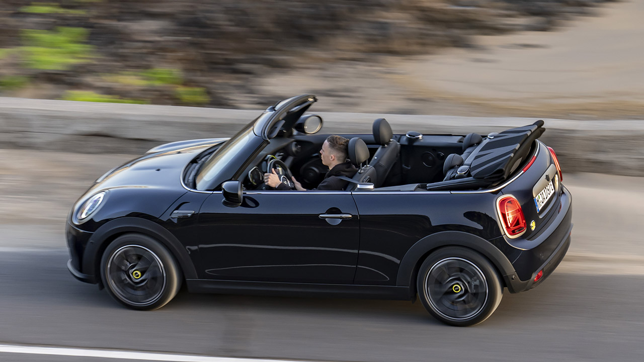 Mini Cooper SE Cabrio