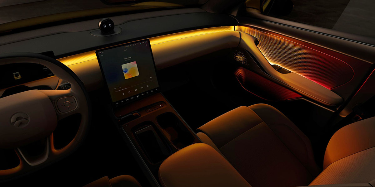 NIO ET5