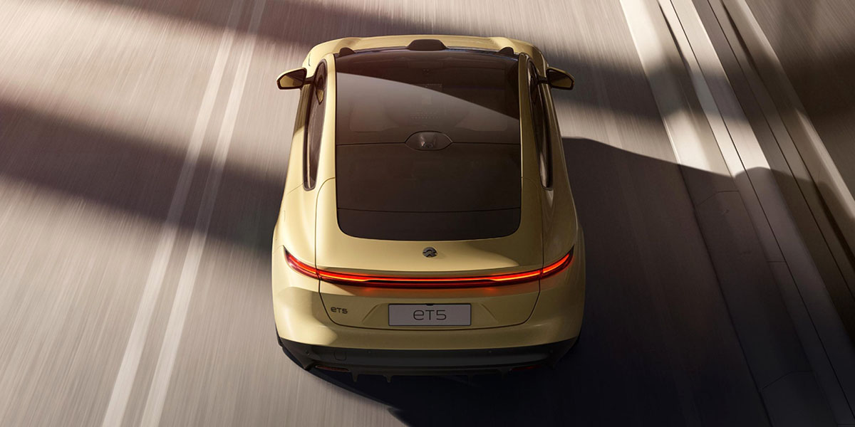 NIO ET5