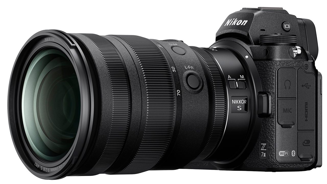 Fotocamera mirrorless full frame Nikon Z 7 II ora utilizzabile anche come webcam