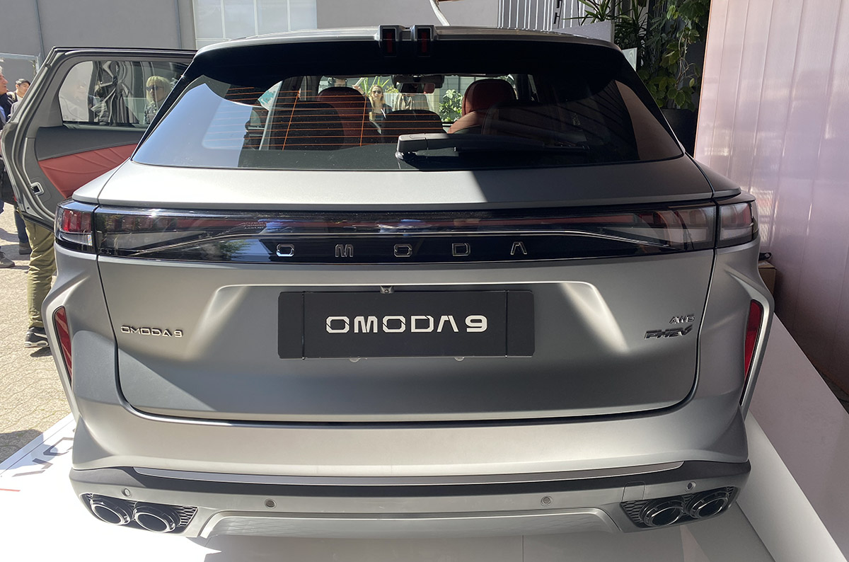 Omoda 9