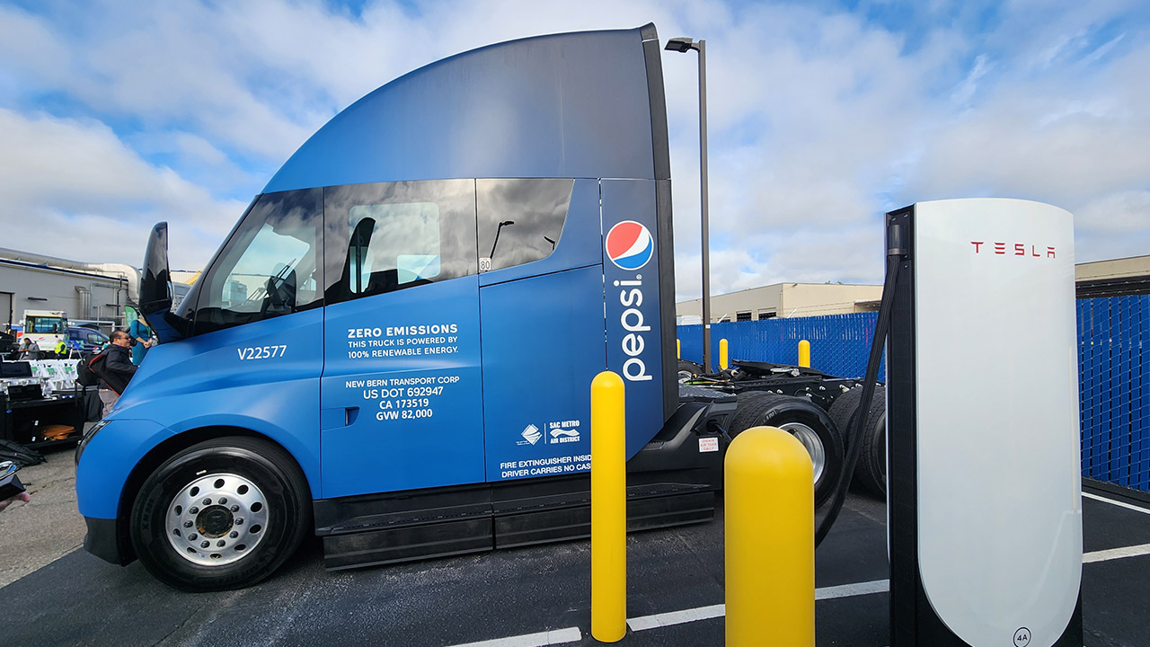 Tesla Semi Pepsi