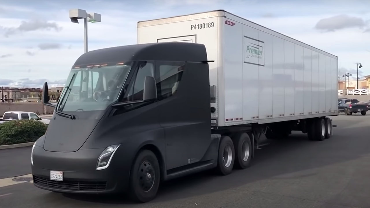 Tesla Semi