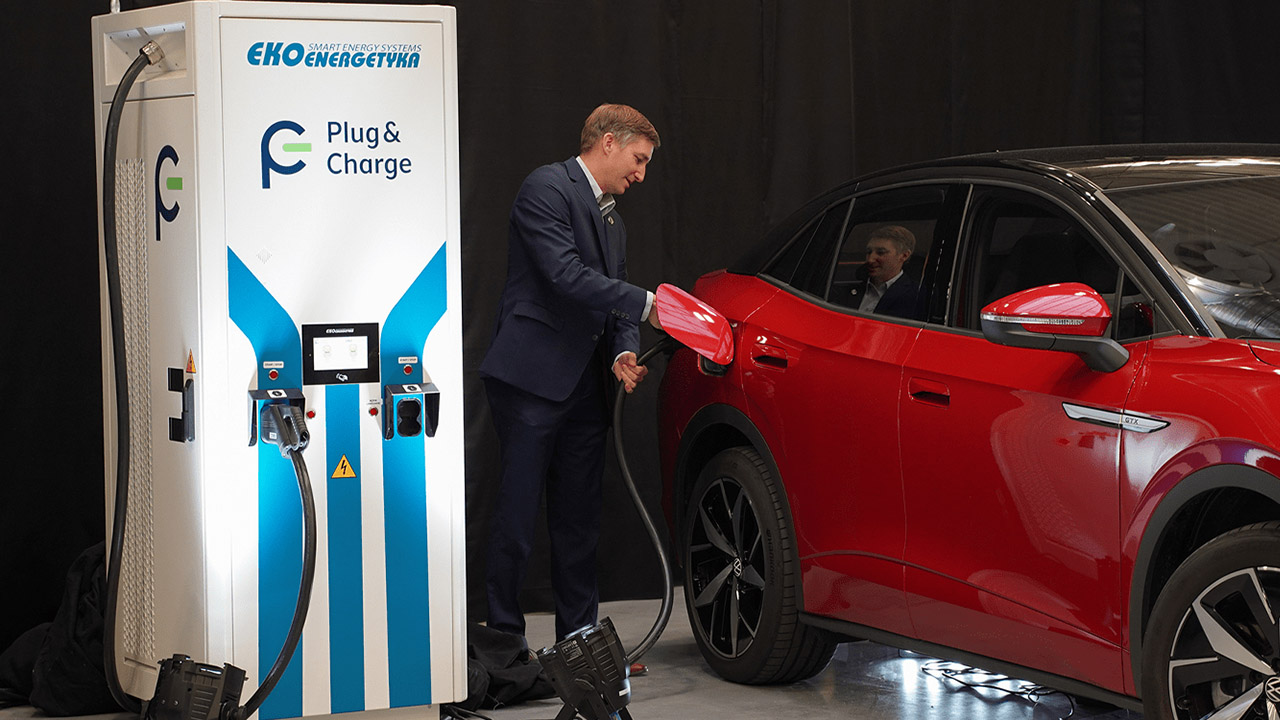 Plug&Charge