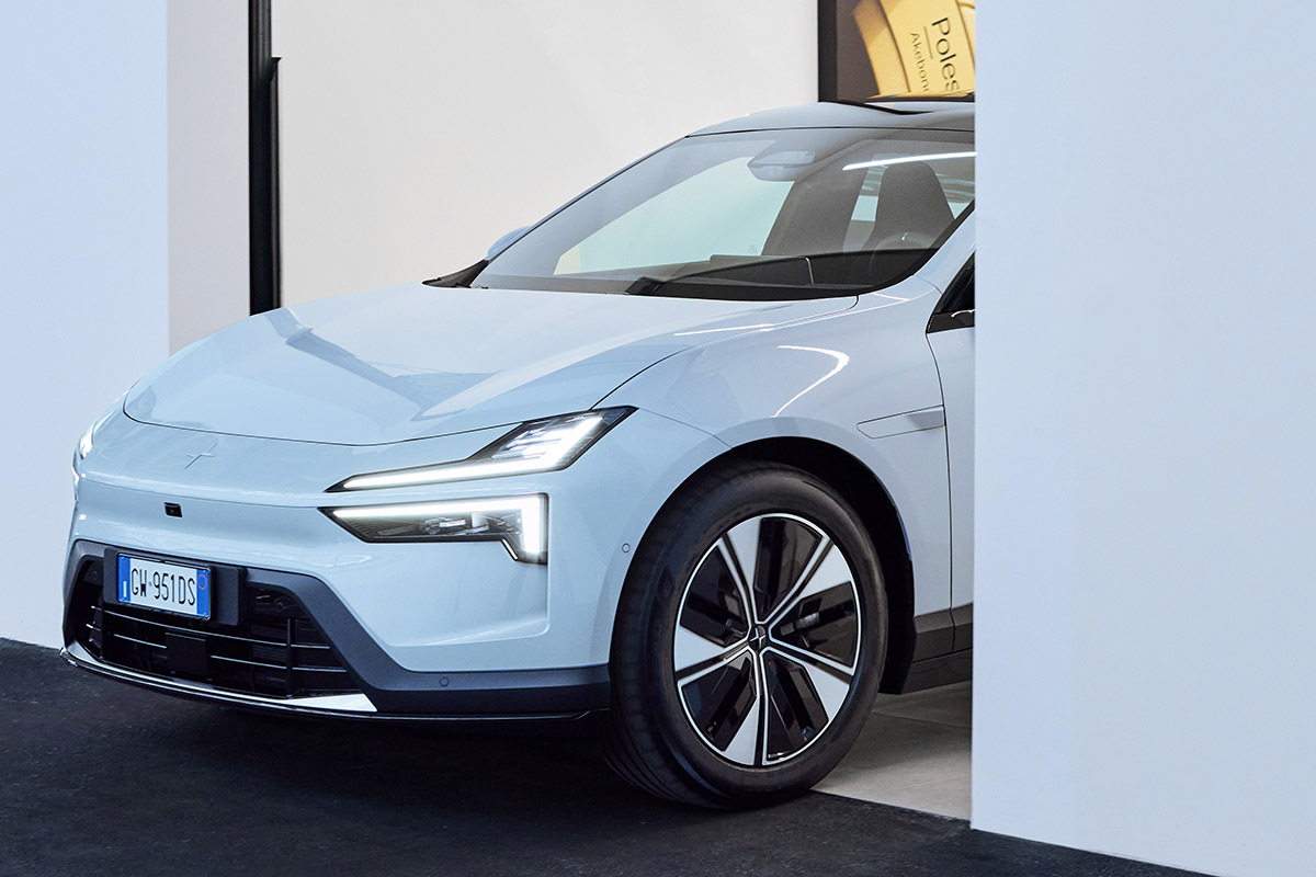 Polestar 4 Italia
