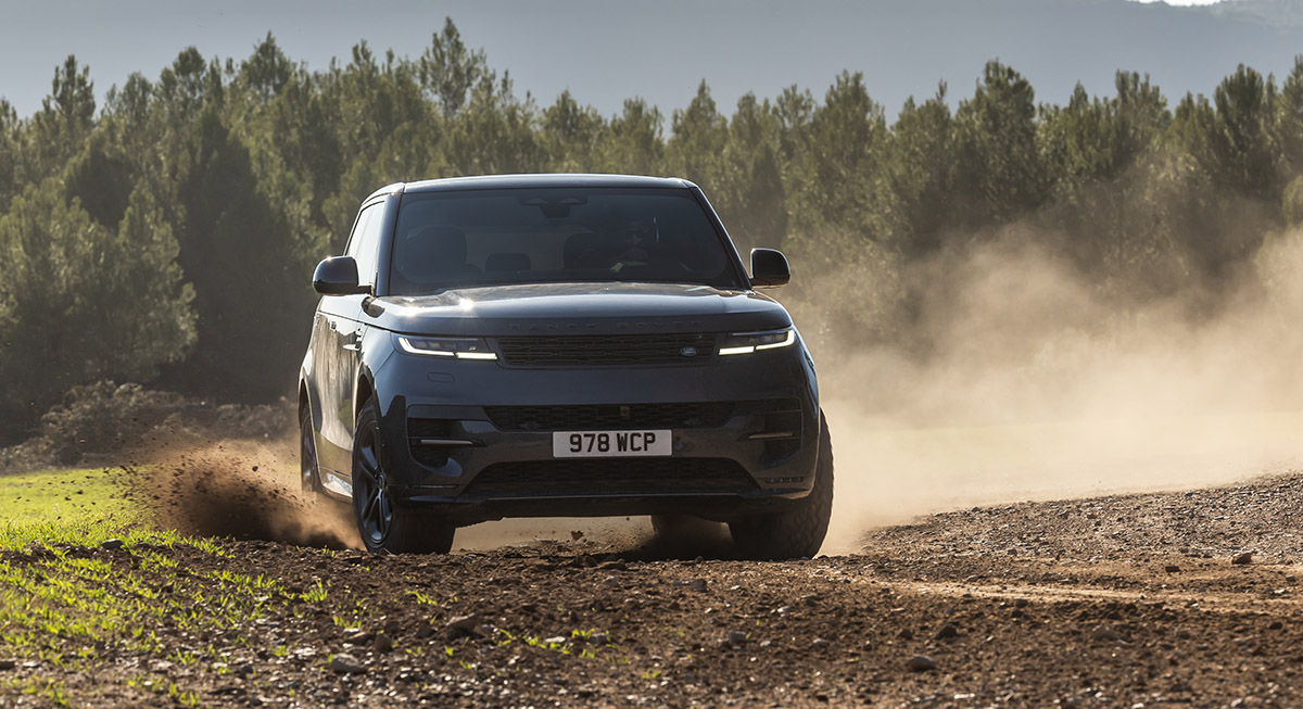 Range Rover Sport PHEV Offroad
