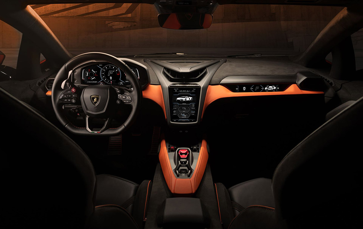 Lamborghini Revuelto