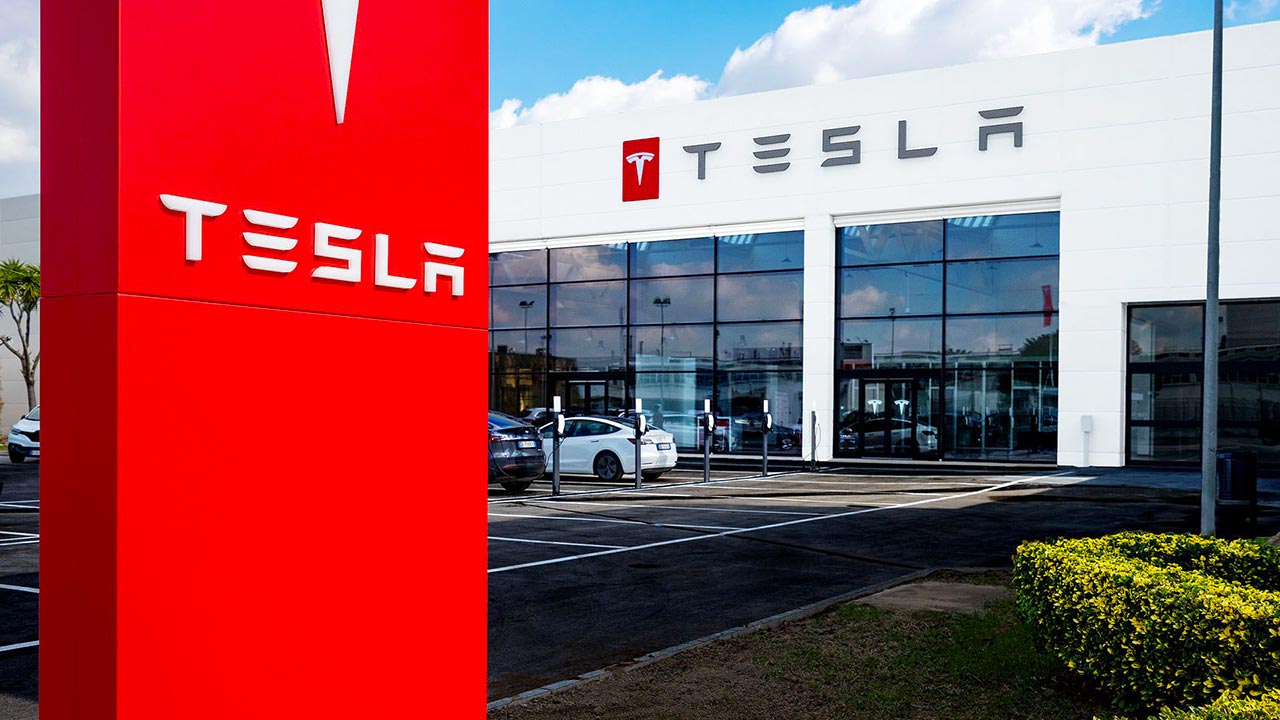 Tesla