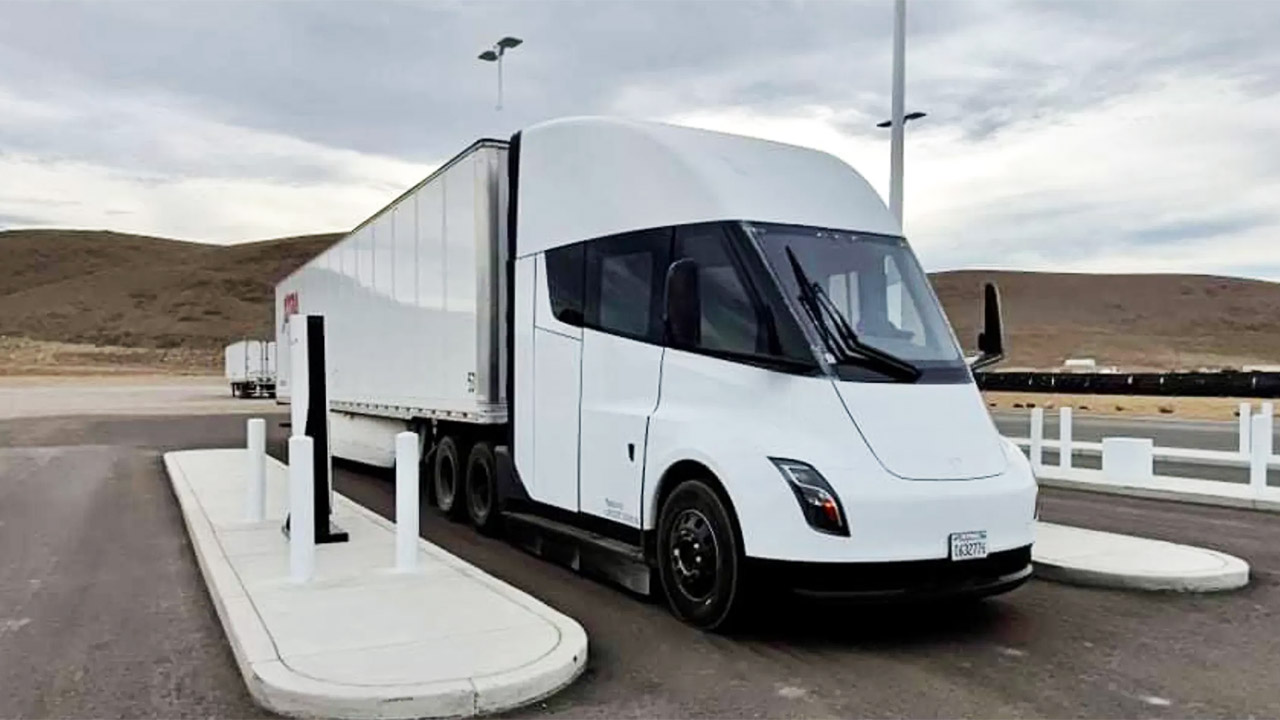 Tesla Semi