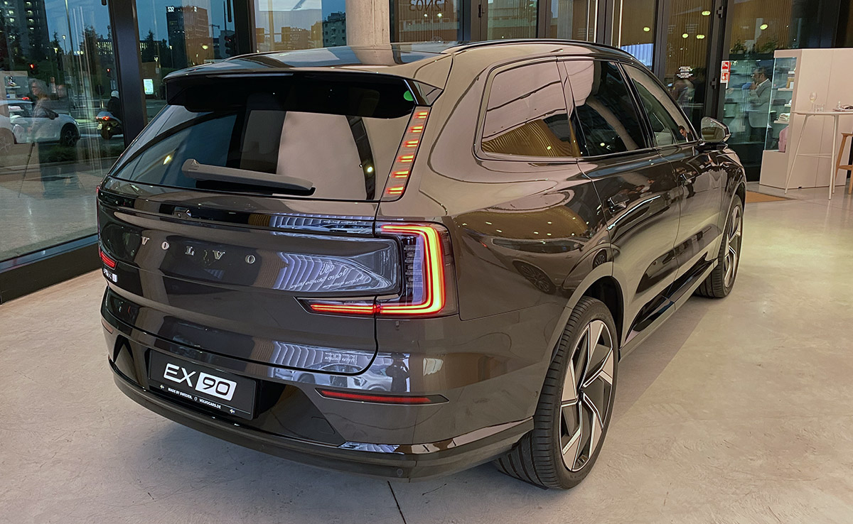 Volvo XC90
