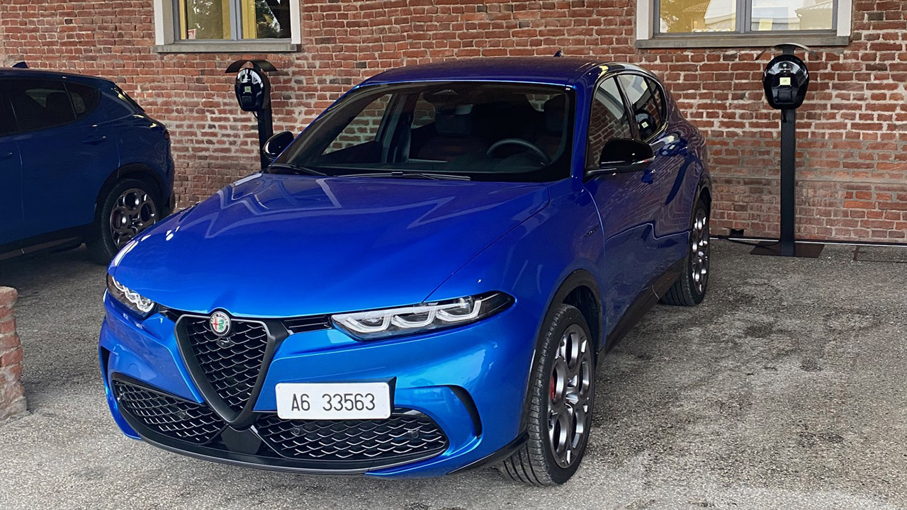 Alfa Romeo Tonale plug-in Q4