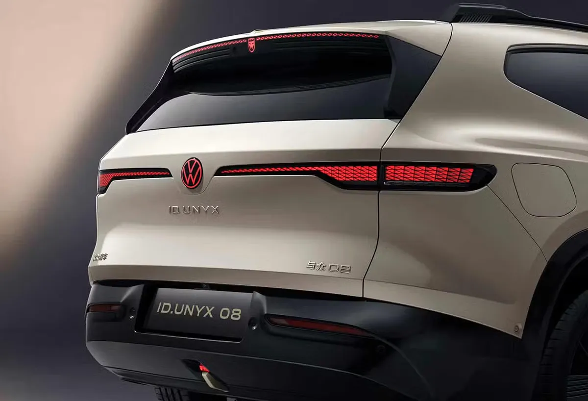 Volkswagen ID.UNYX 08