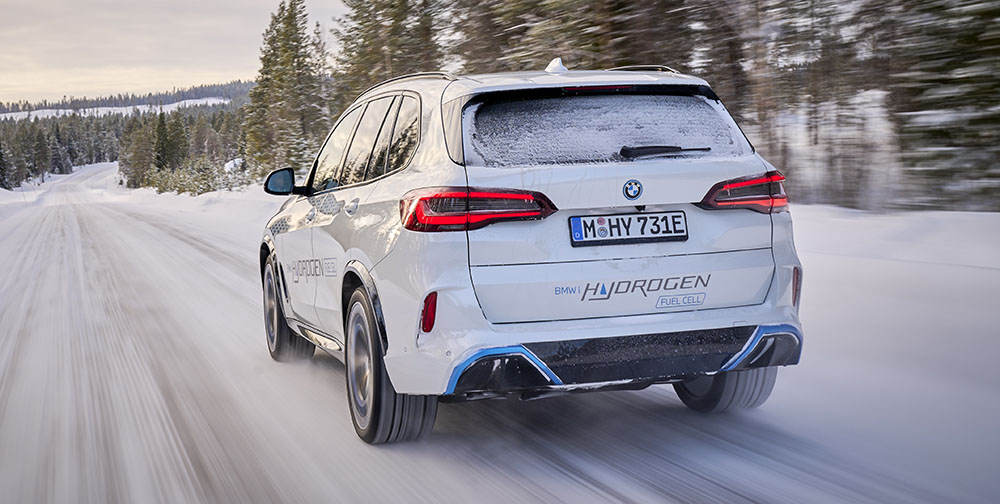 BMW iX5
