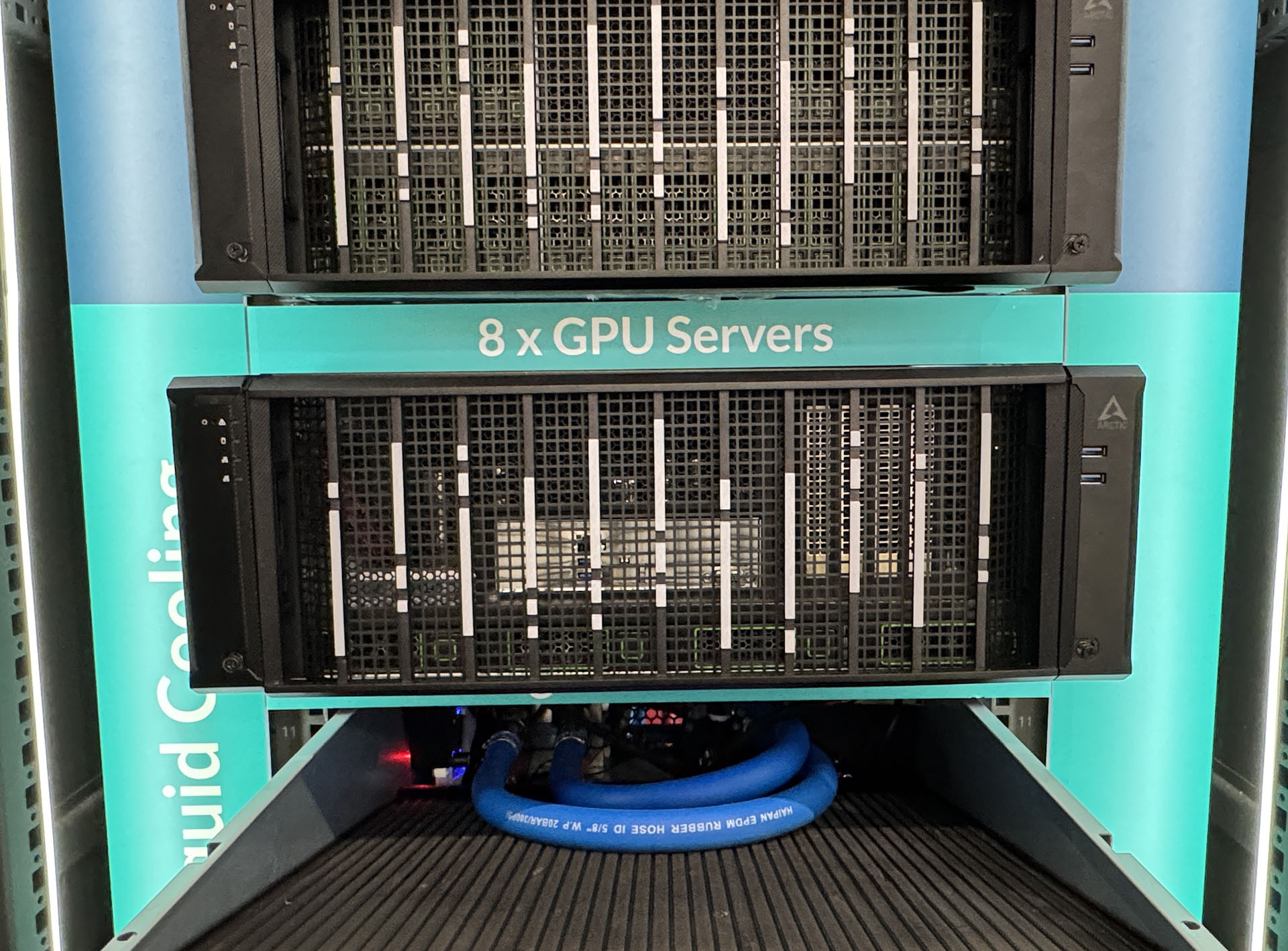 arctic_rack_water_2_computex_2025.jpg