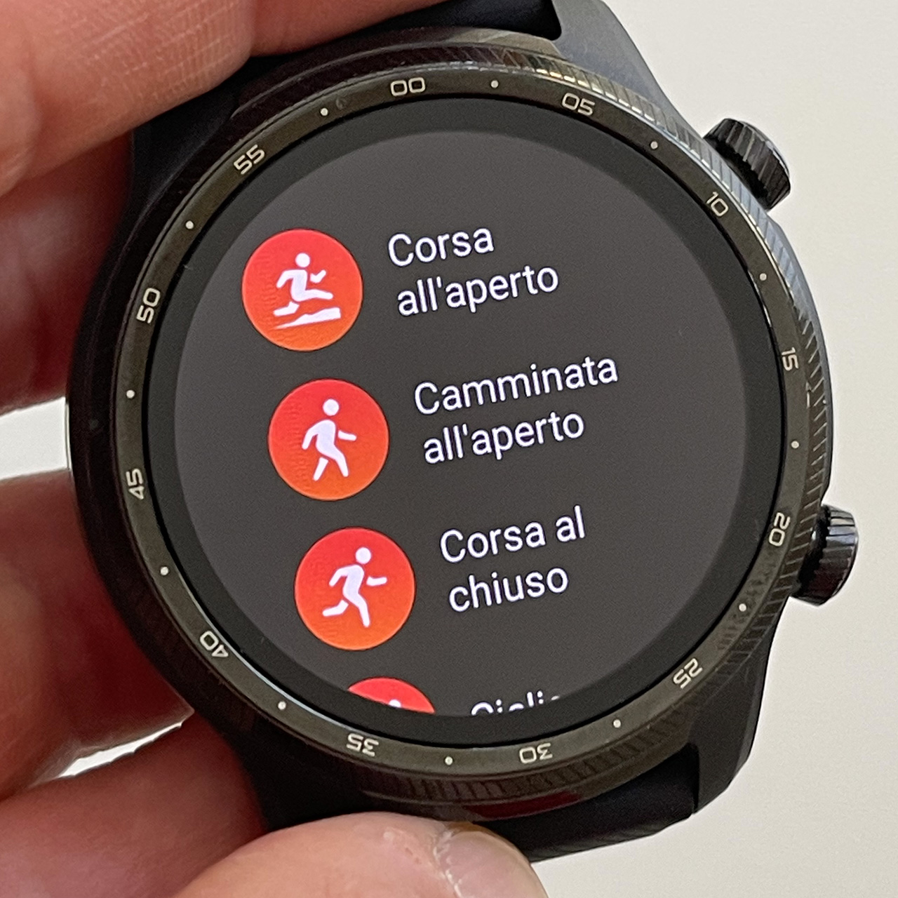 Redmi Watch ufficiale: lo smartwatch costa meno di 40 euro (in Cina) 