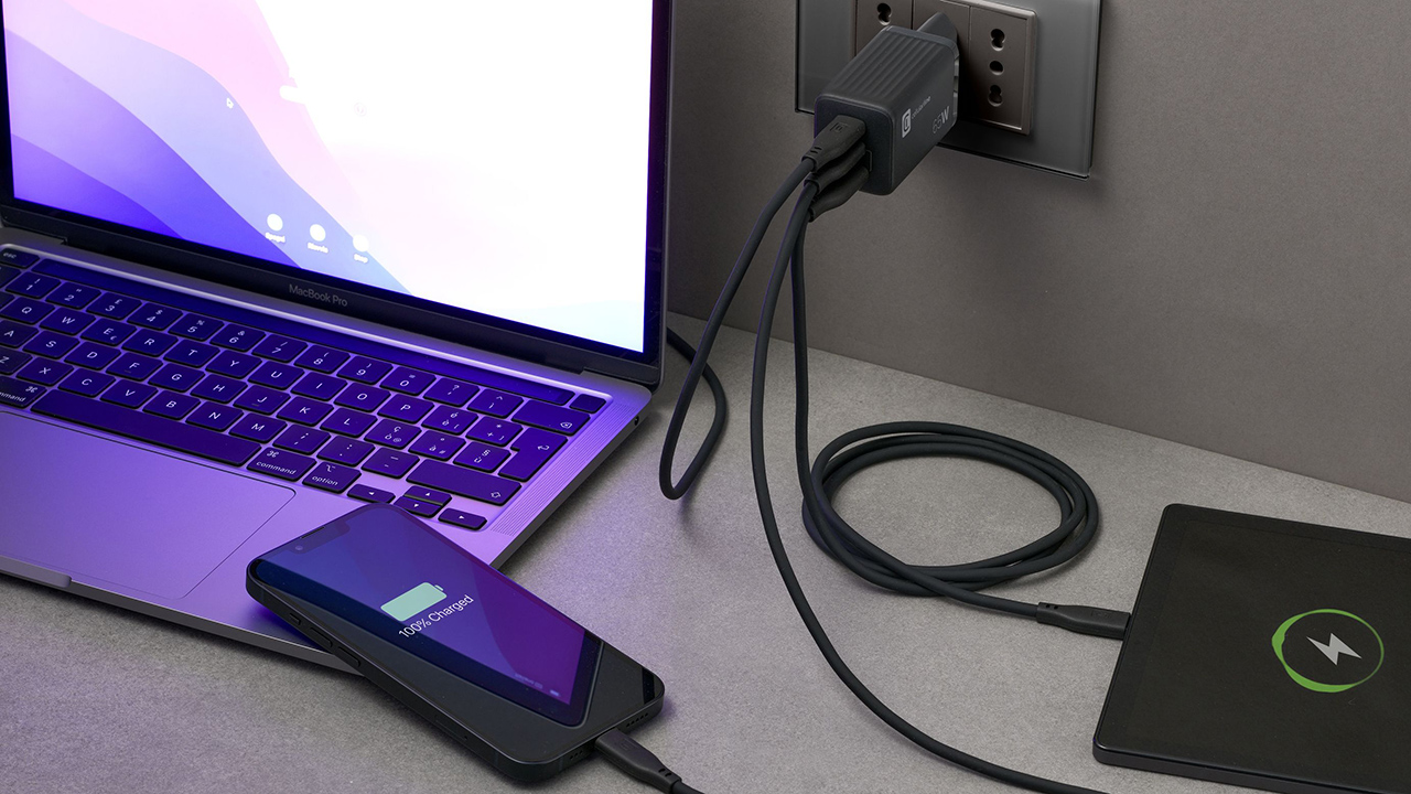 Cellularline Multipower Micro