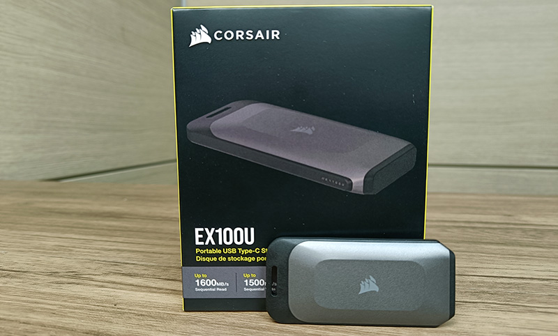 Corsair EX100U 1TB USB 3.2 Gen 2x2 Portable SSD