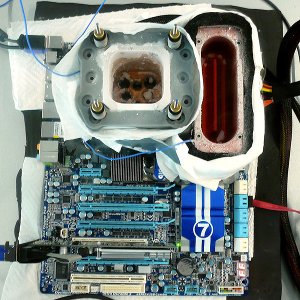corsair_ddr3_3078mhz.jpg (121598 bytes)