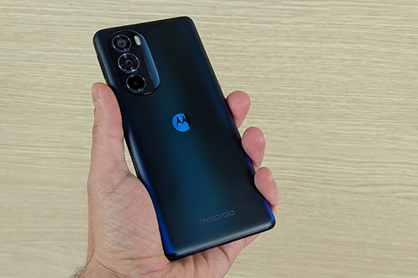 Recensione Motorola edge 30 Pro
