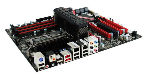 evga_classified_5.jpg (38574 bytes)