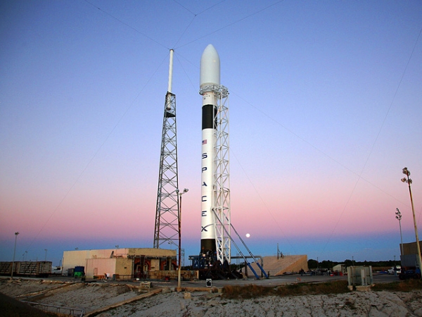 SpaceX Falcon 9