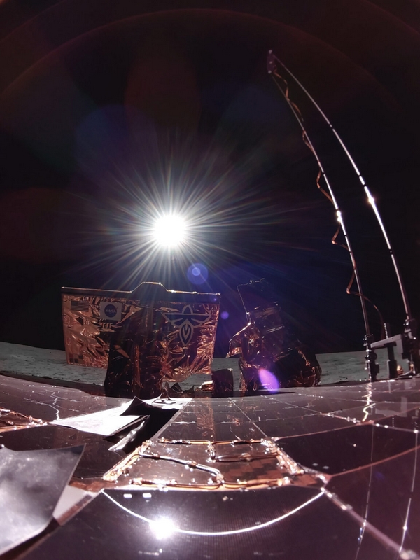 blue ghost lander