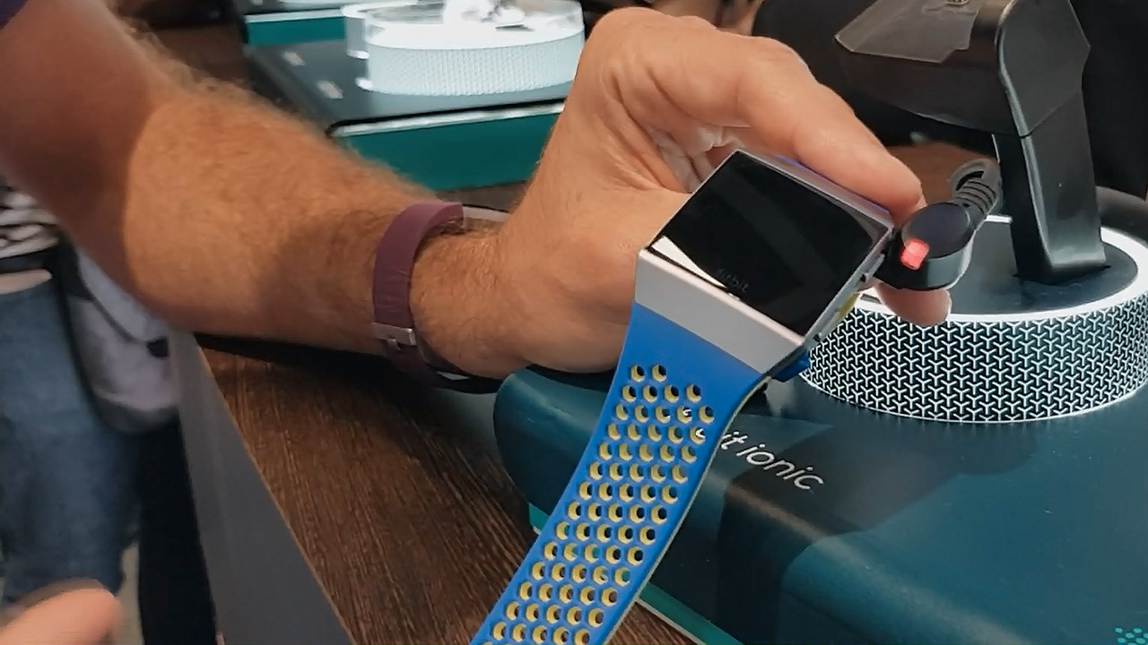 Google spegne alcuni servizi Fitbit