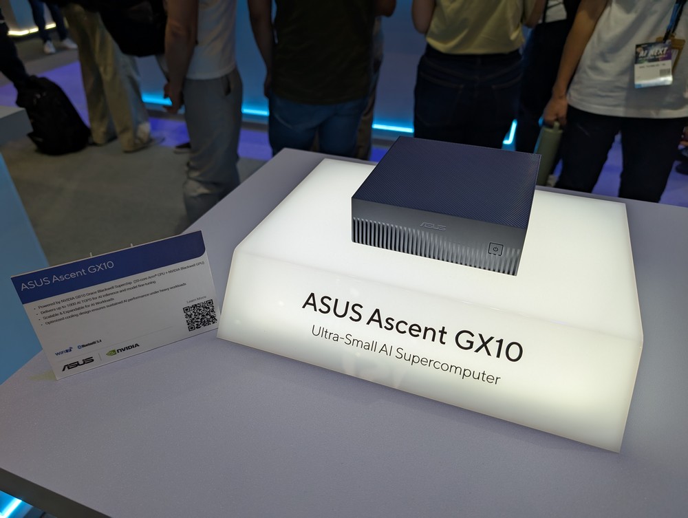 ASUS Ascend GX10