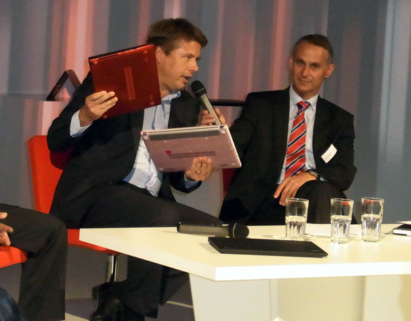 ifa_lenovo_nb.jpg (50182 bytes)