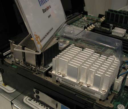intel_computex_2002_5.jpg