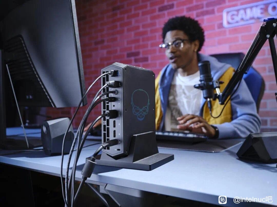 intel_nuc_serpent_canyon_3.jpg
