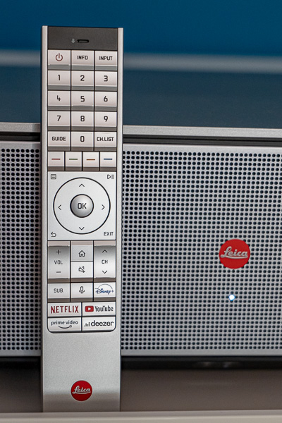 Leica Cine 1: proiettore 4K UST per il cinema a casa. Primo contatto