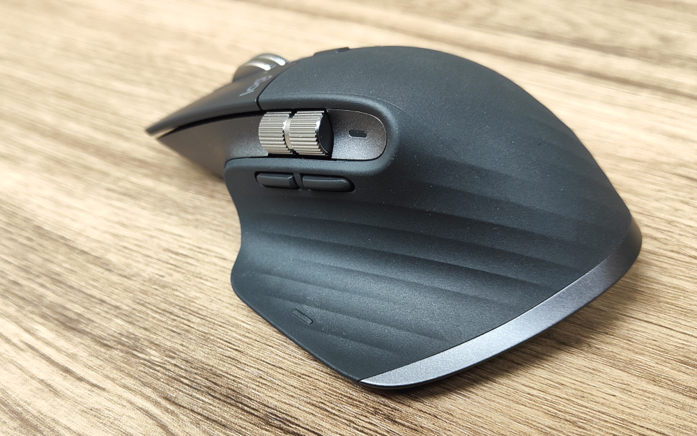 Scrivania Logitech