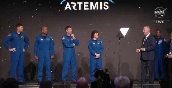 artemis II