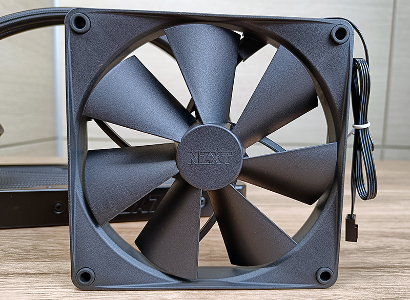 Kraken 280, primo contatto con il nuovo dissipatore a liquido AIO di NZXT