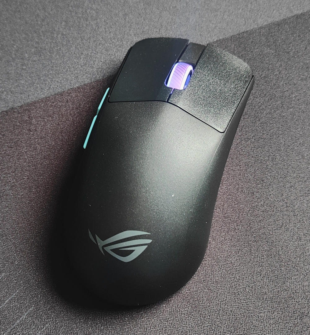 Asus ROG Harpe Ace Aim Lab Edition