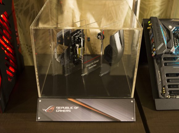 ASUS ROG Spatha