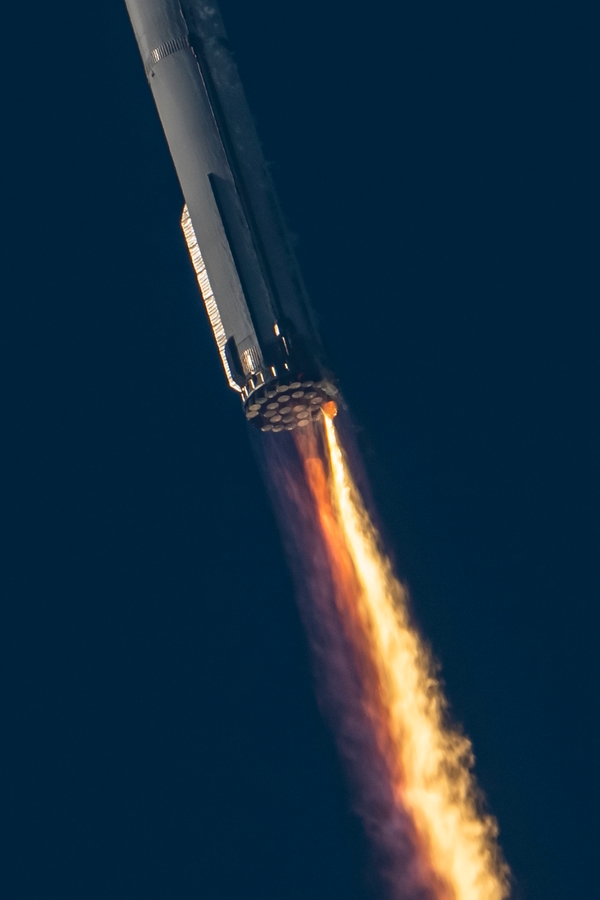 SpaceX spaceship