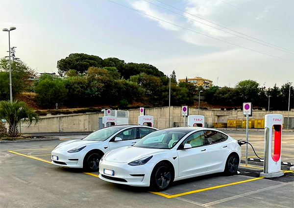 supercharger_catania_600.jpg