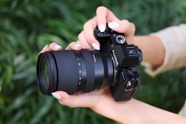 tamron