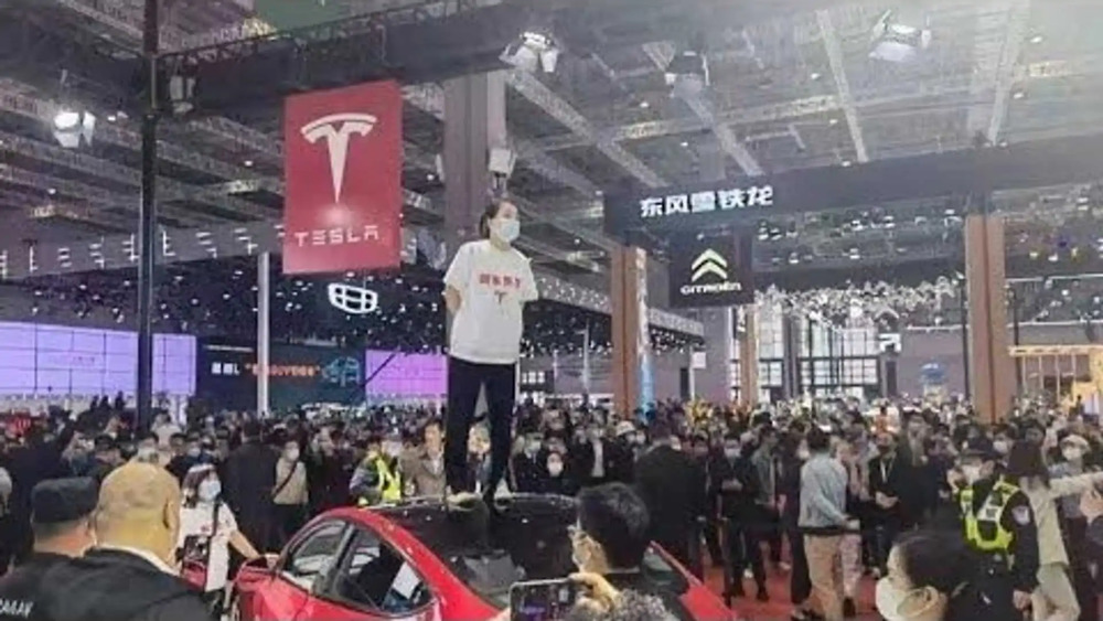 Tesla Cina