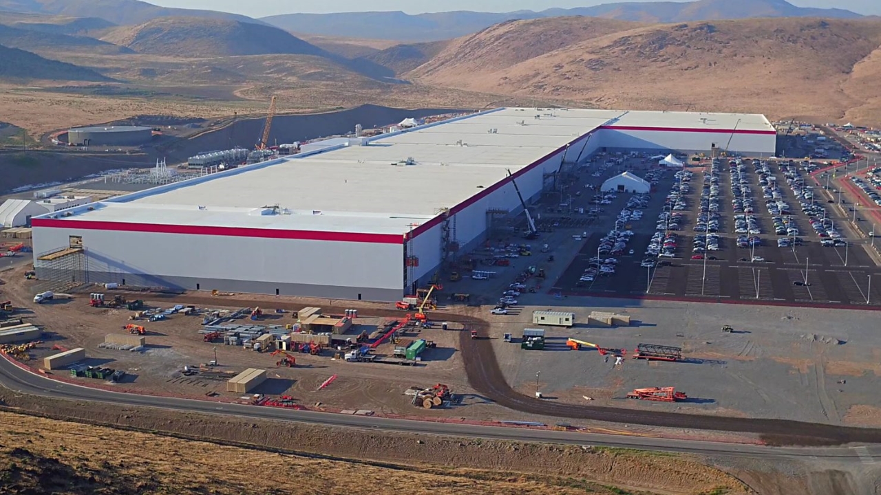 teslagigafactory_720.jpg