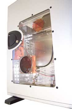 thermaltake_case_1.jpg