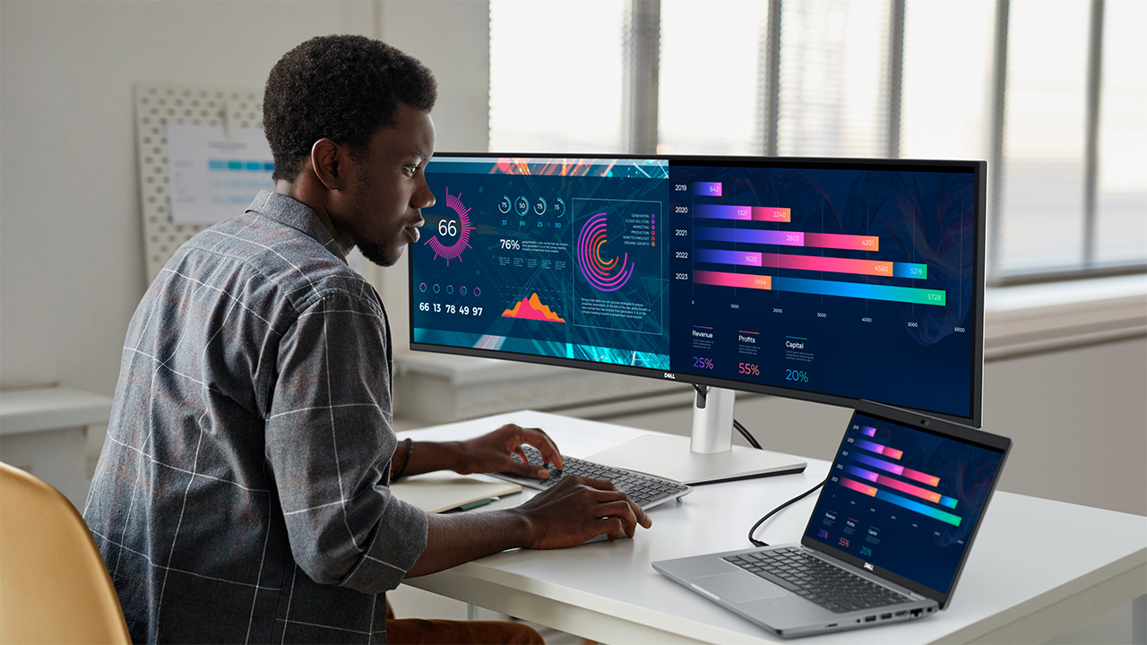 UltraSharp 49 Curved USB-C Hub Monitor, il doppio monitor da 27 pollici senza cornici al centro