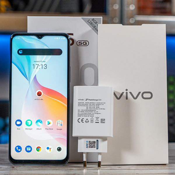 vivo Y76 5G recensione 