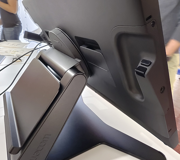 Wacom Cintiq Pro 27 ExpressKey
