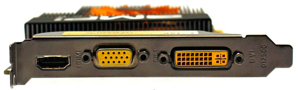 zotac gt 240 connettori